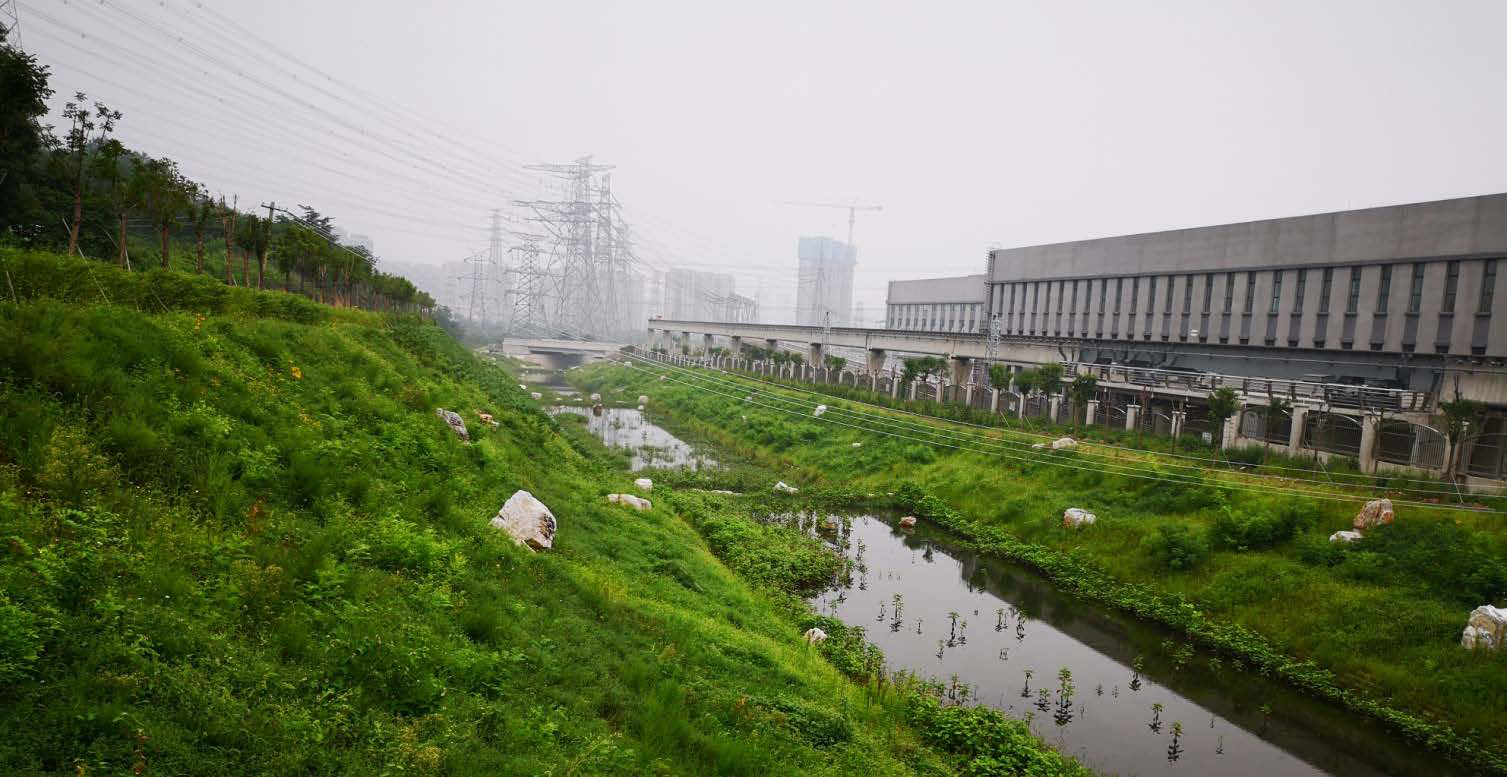 北京密云水庫路客土噴播工程